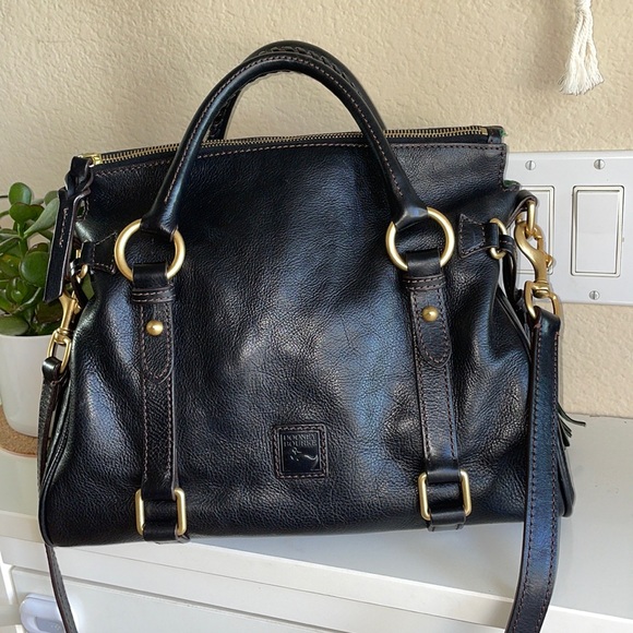 Dooney & Bourke Handbags - Dooney & Bourke Florentine Satchel Medium